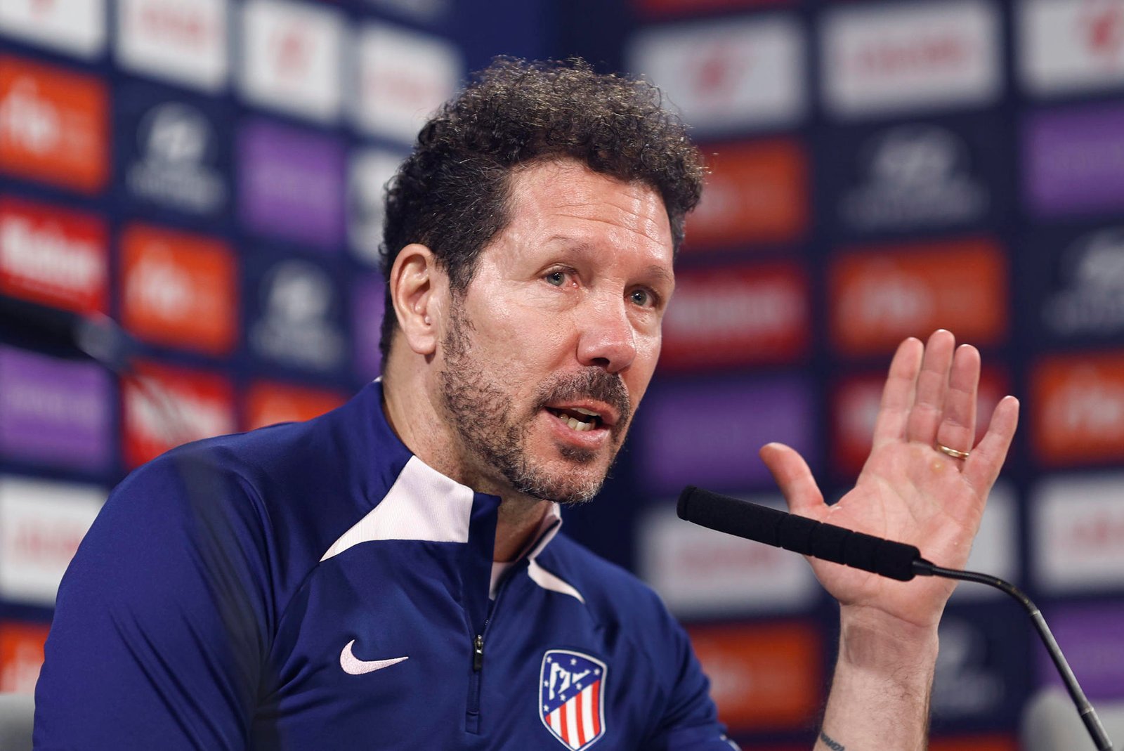 Simeone robo var