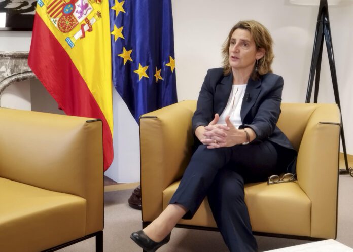 Teresa Ribera pide a Ayuso y Almeida