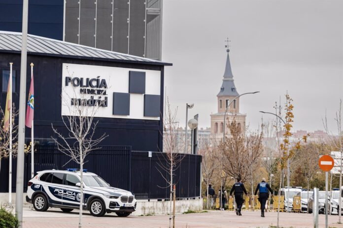 PP y Vox votan en contra de la comisión de investigación por el presunto amaño de oposiciones policiales en la capital