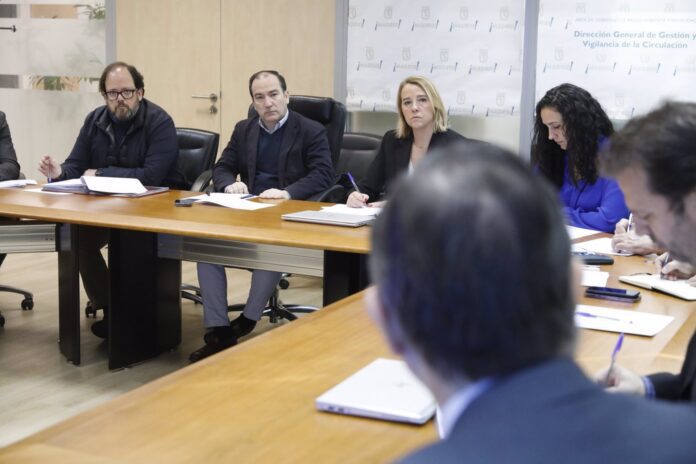 Comisión de Movilidad Aérea Urbana Comisión de Movilidad Aérea Urbana