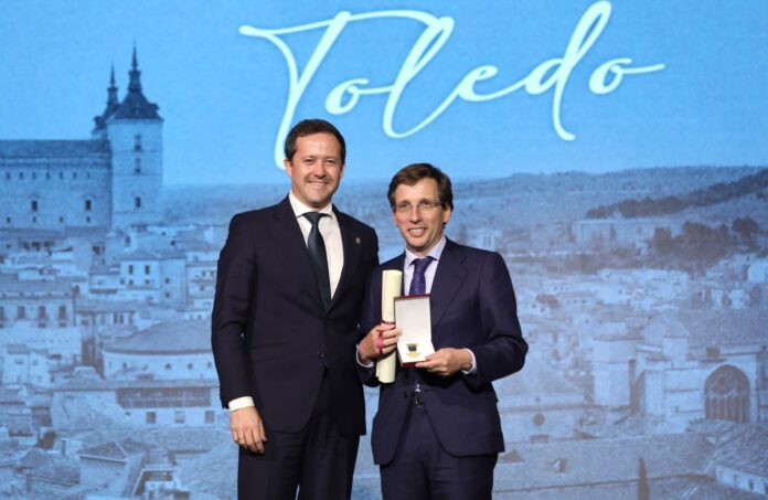 Medalla de Toledo a la Villa de Madrid