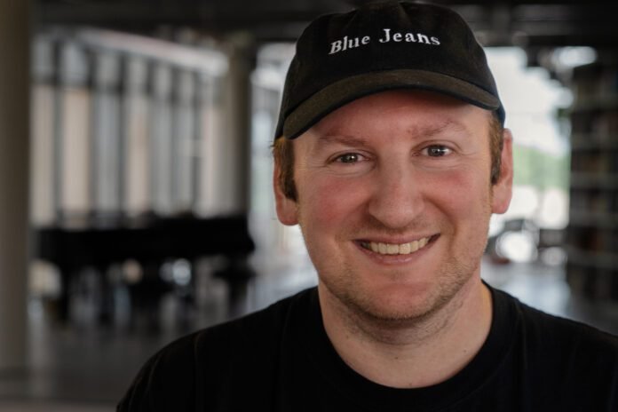 Blue_Jeans_©Carlos_Ruiz_B.k._Color_05