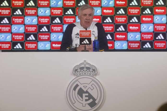 Ancelotti revoluciona su equipo con siete cambios y Lunin en portería