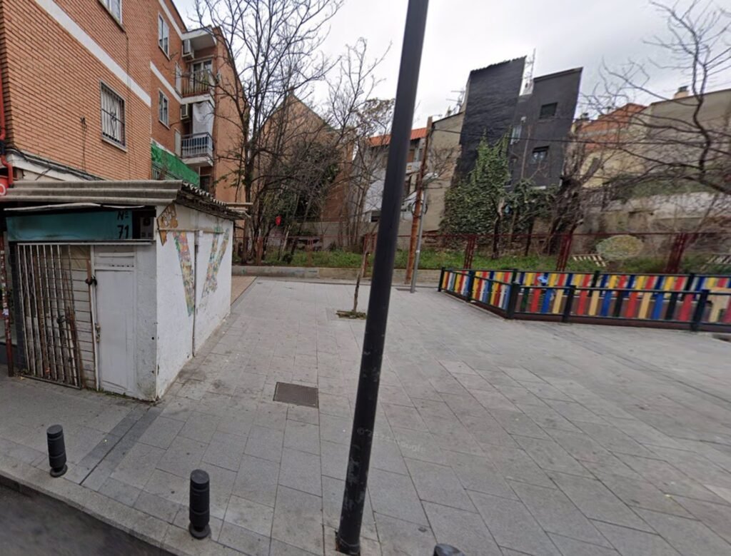 detenido hombre vallecas por pegar a su pareja