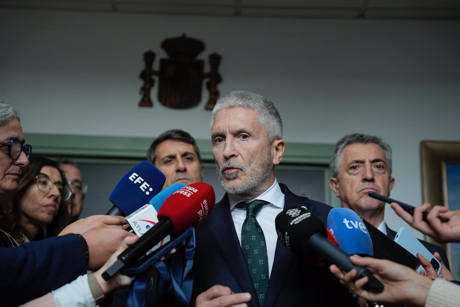 dimisión o cese de Marlaska