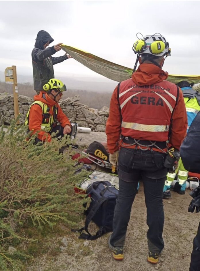 rescate senderista en la sierra