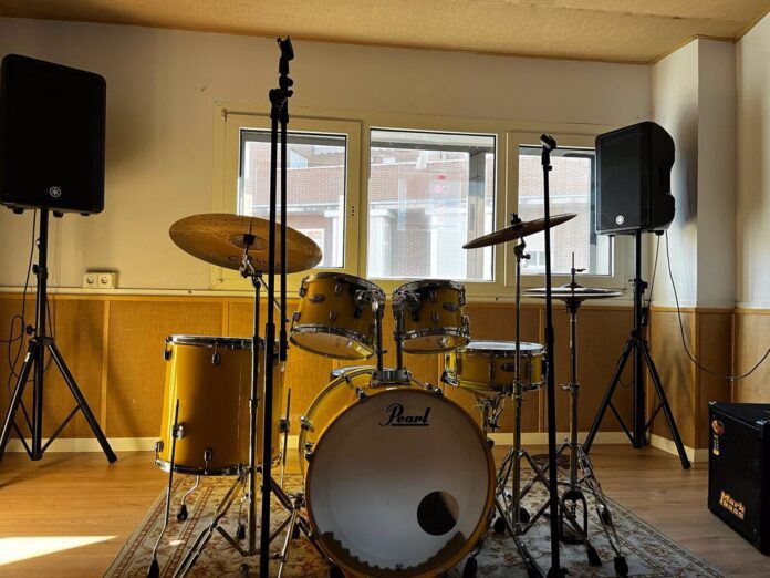 Carabanchel se convierte en epicentro de la música emergente con cuatro locales de ensayo para grupos