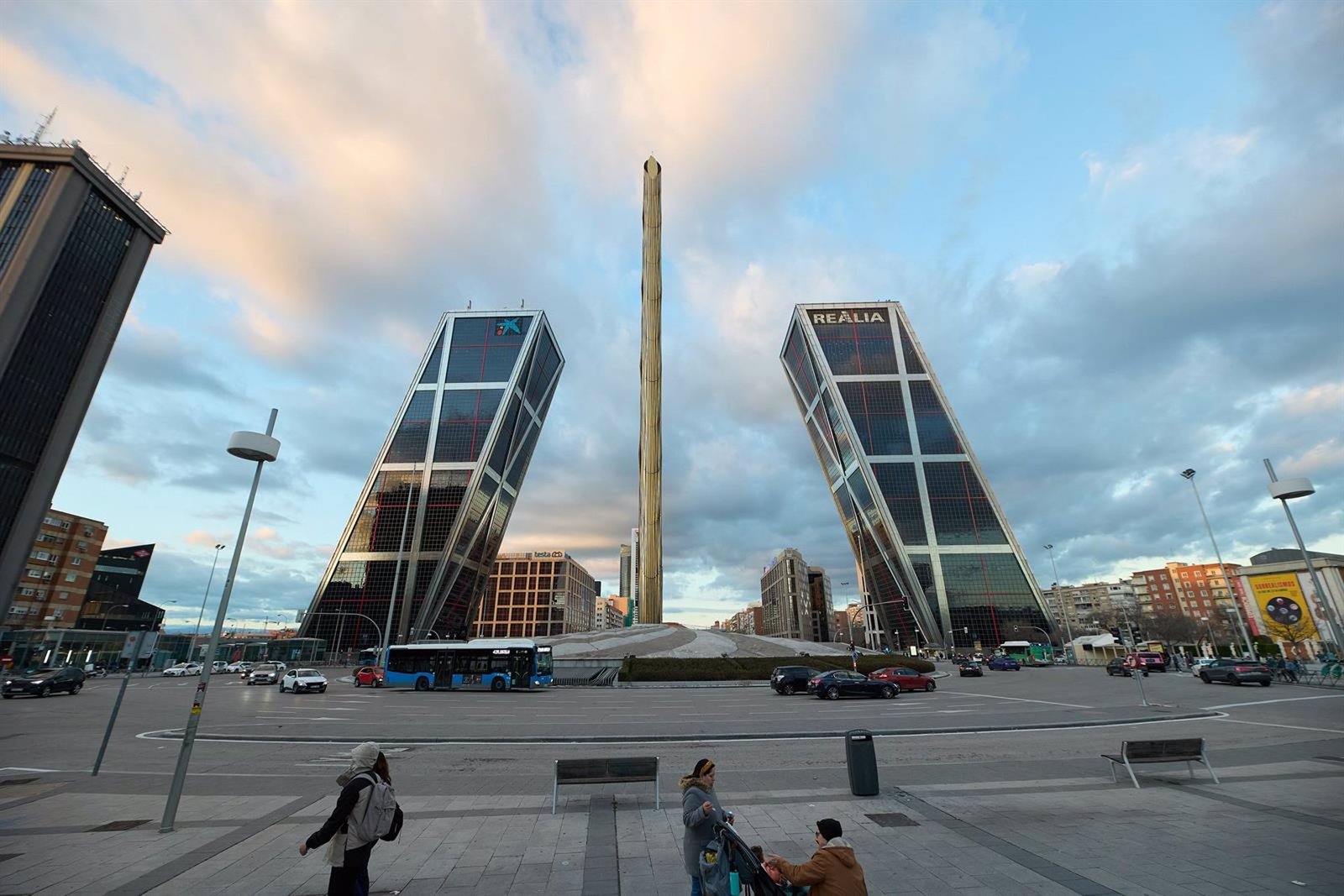 obelisco de calatrava