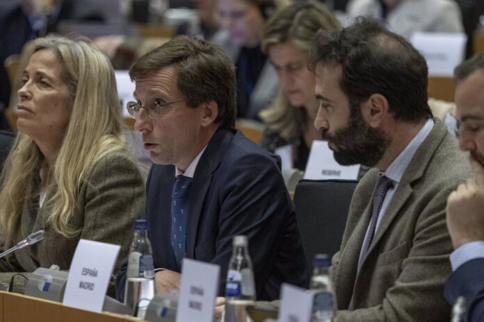 Almeida defiende que Madrid presentó una candidatura sólida para acoger la Autoridad Antiblanqueo y felicita a Frankfurt