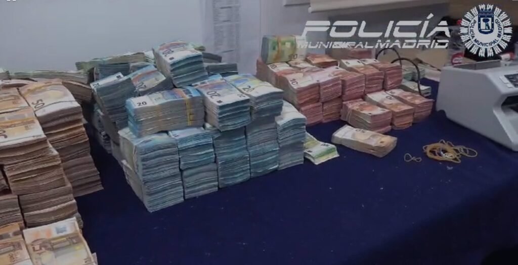 Hallan en un VTC más de 2 millones de euros