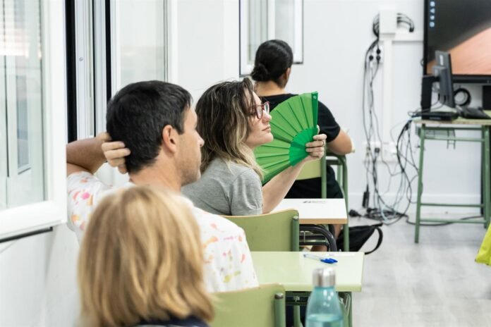 A720E7A3-FFBC-4E1C-92FC-E93FC9BE8CF3