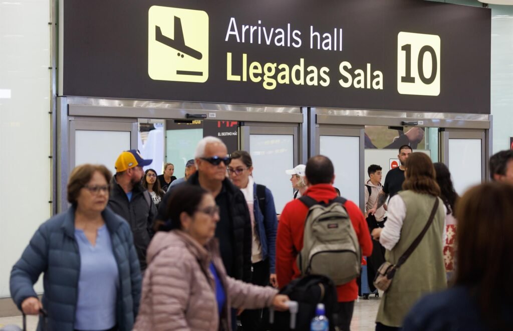 TURISTAS INTERNACIONALES MADRID
