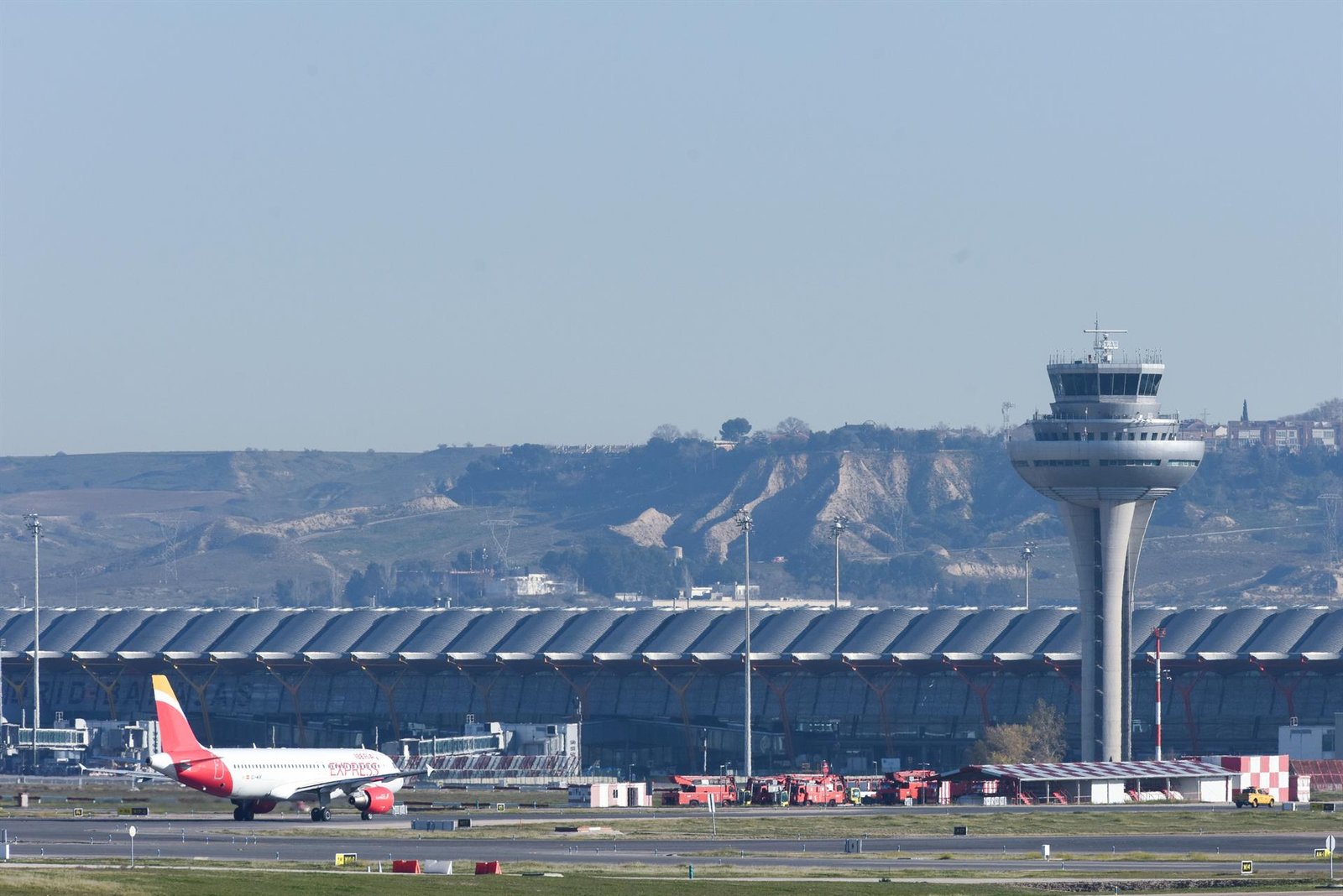 ruido de aviones en sansebastian de los reyes