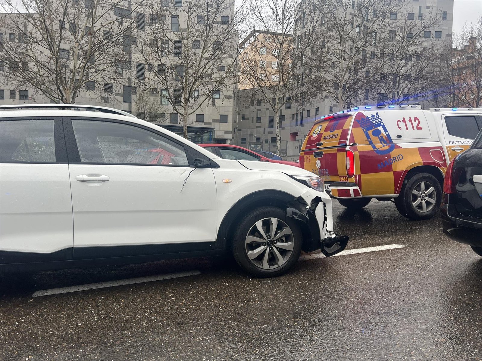 Herido grave un hombre arrollado en avenida de los poblados