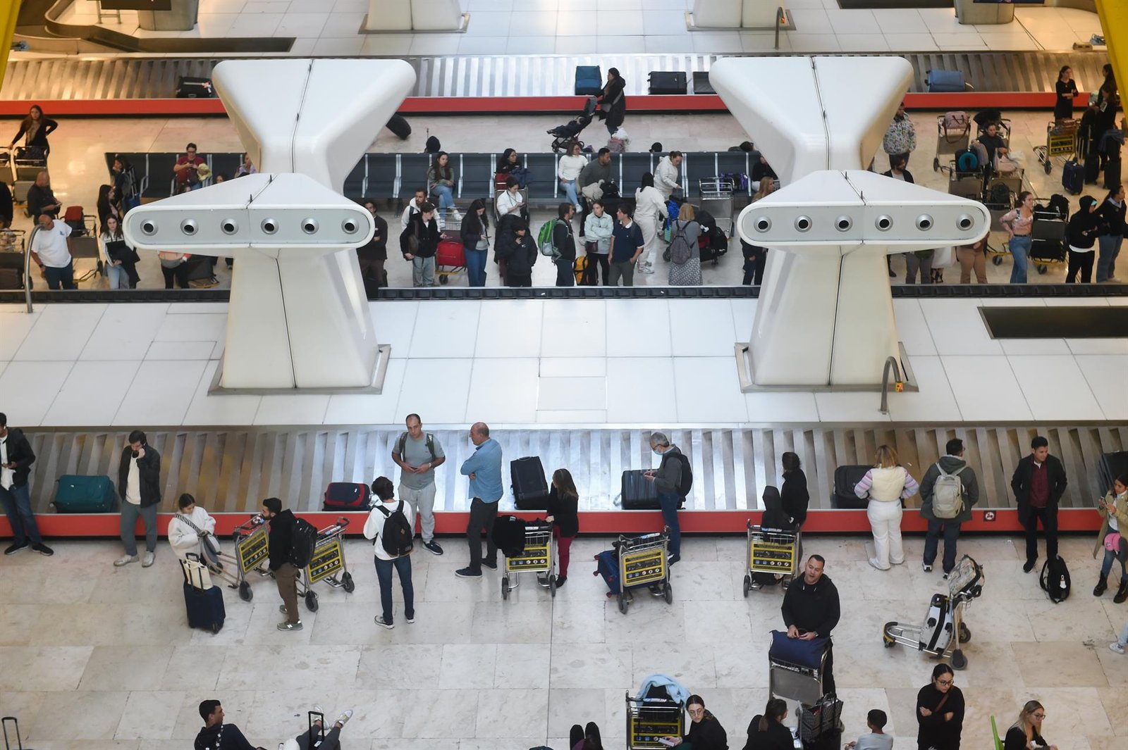Aena avanza en su plan para construir hoteles en Barajas y otros cuatro aeropuertos