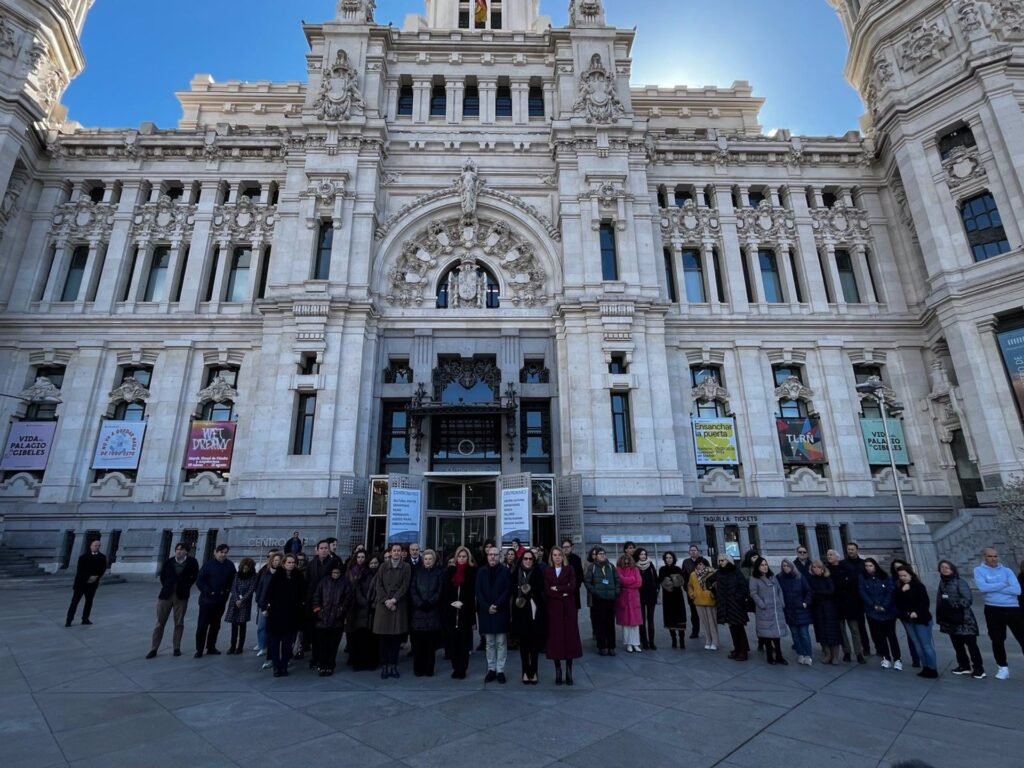 minuto de silencio en cibeles