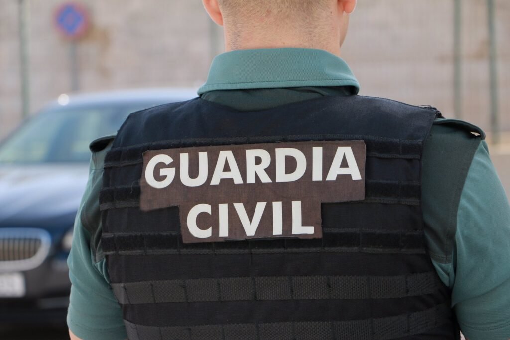 Localizado un octogenario desorientado y perdido en una calle de Pinto