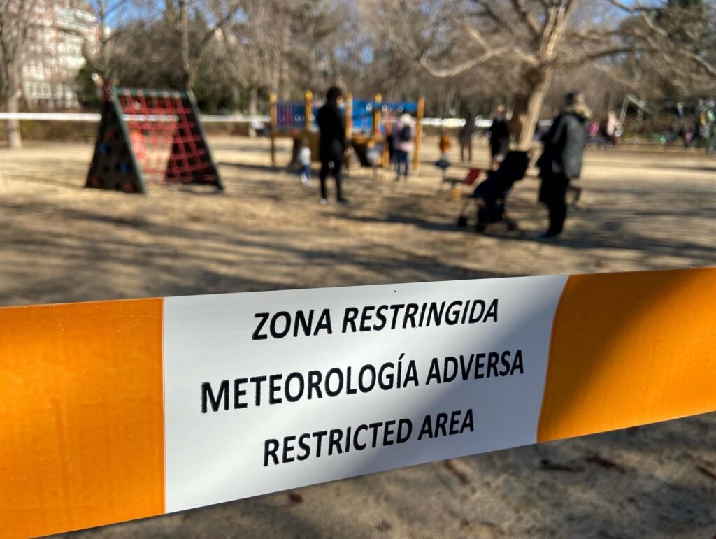 parques de madrid cerrados por viento