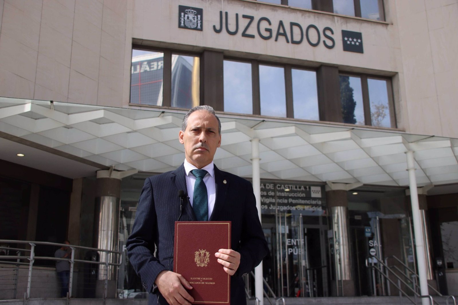 revelación de secretos en el caso de la pareja de Ayuso