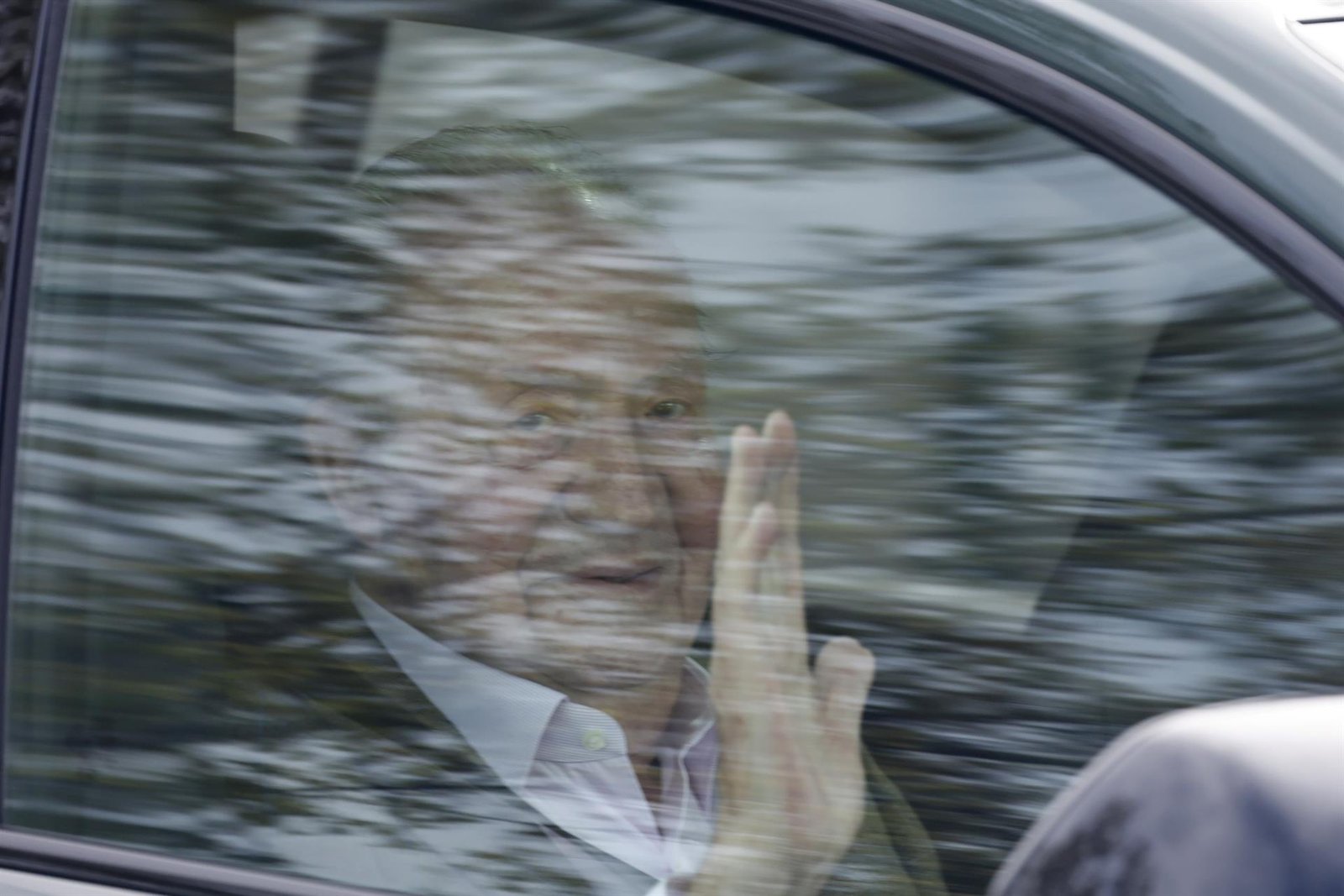 El Rey emérito llega a Madrid para asistir a la boda de Almeida