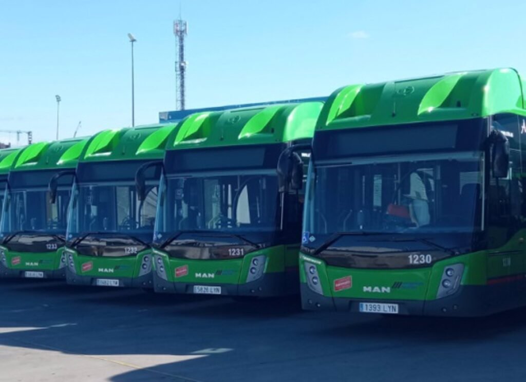 Huelga indefinida desde el lunes en los autobuses interurbanos