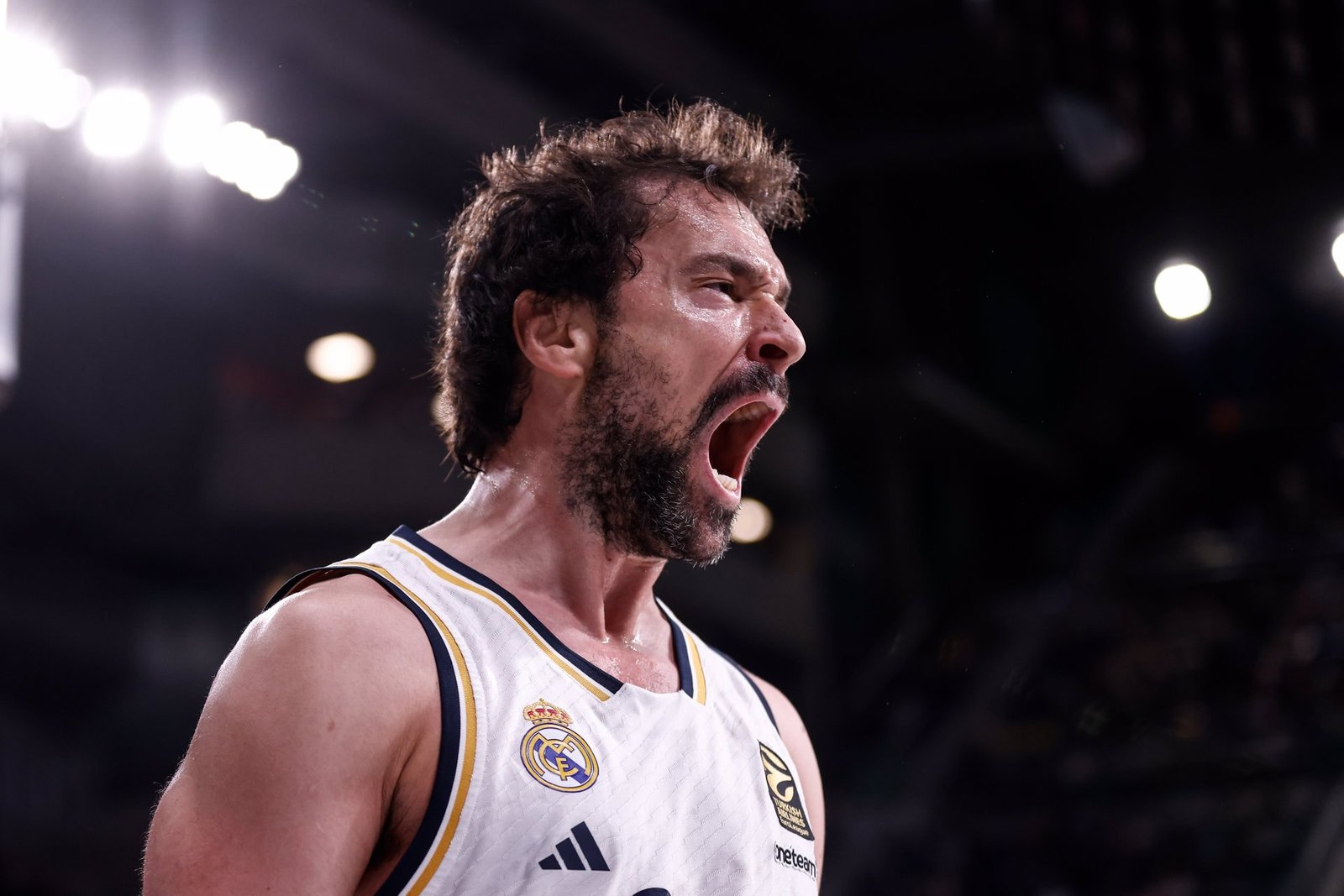 El Real Madrid intentará este jueves dejar al borde del abismo al Baskonia