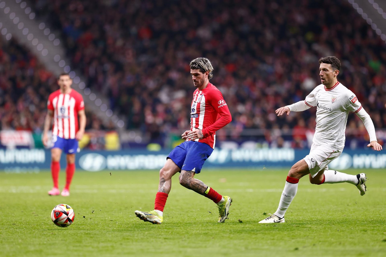 El Atlético defiende su cuarta plaza con ganas de revancha en una 'final' por la Champions ante el Athletic Club
