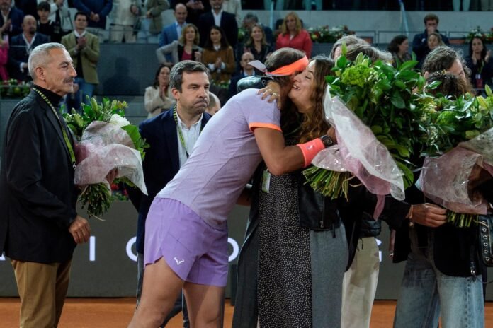 El Mutua Madrid Open homenajea a Sergio Delgado antes del Nadal-De Miñaur