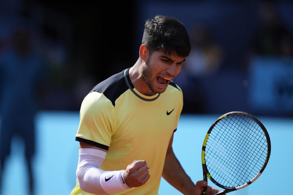 Alcaraz se enreda con Struff camino de los cuartos de final en Madrid