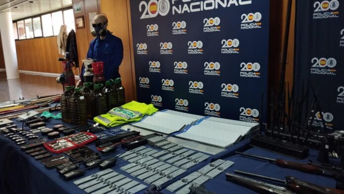 Golpe policial a una banda especializada en robos con fuerza en naves y sustracción de coches