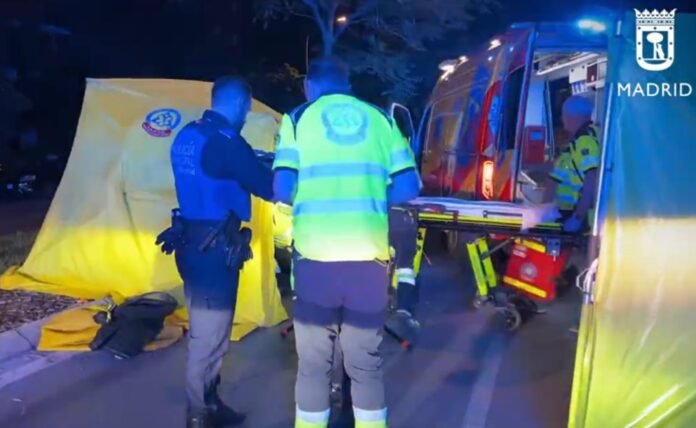 Detenido el conductor que se dio a la fuga tras arrollar a un joven el sábado por la noche en Vallecas Detenido el conductor que se dio a la fuga tras arrollar a un joven el sábado por la noche en Vallecas