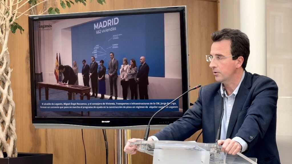 La ciudad firma un acuerdo para poner en marcha el proyecto de 'Smart City'