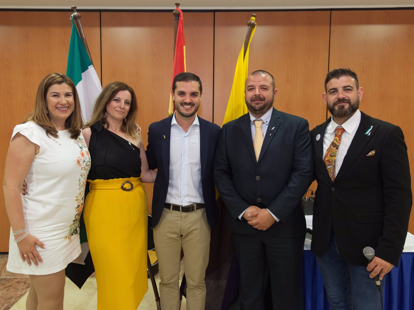 El Círculo Extremeño concede su Bellota de Oro al alcalde