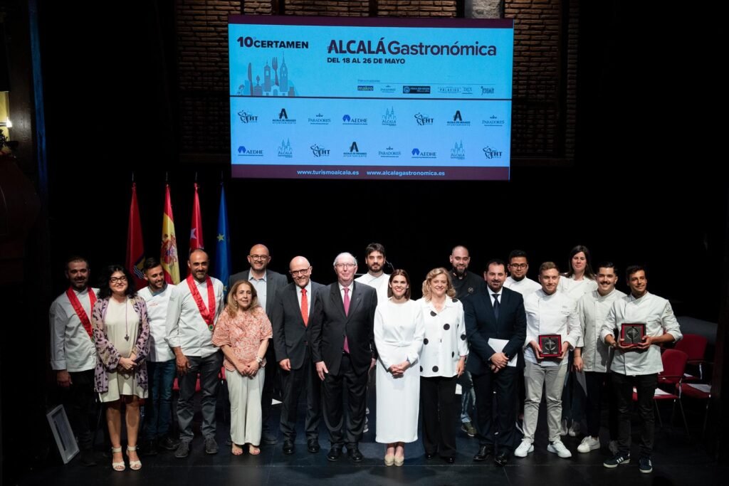 Custodio López Zamarra recibe en Alcalá el Premio Cervantes Gastronómico 2024