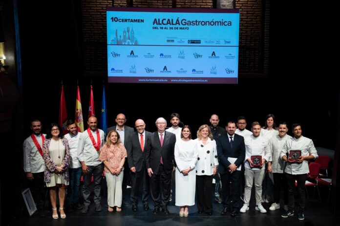 Custodio López Zamarra recibe en Alcalá el Premio Cervantes Gastronómico 2024