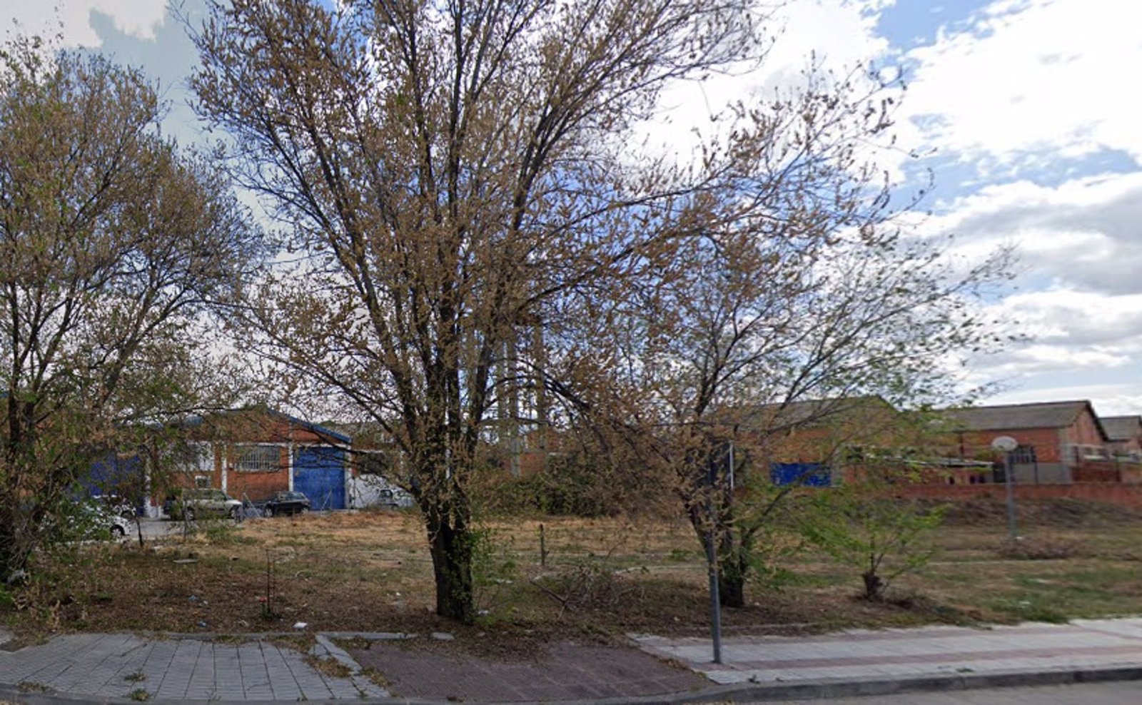 Herido grave un hombre al quemarse a lo bonzo tras discutir con su exmujer en Humanes