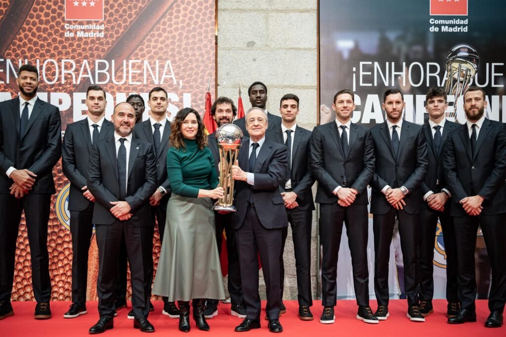 El Real Madrid ofrecerá este jueves su título de la Liga Endesa en Comunidad de Madrid y Ayuntamiento