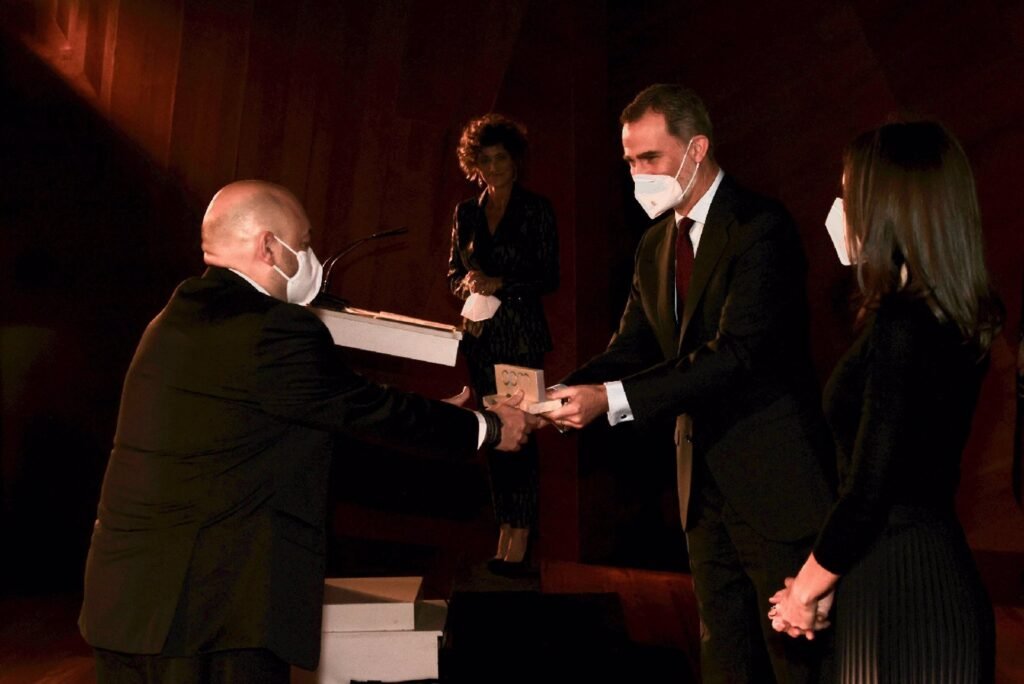 Almeida subraya la "gran tristeza" que deja en Madrid la pérdida de Constantino Mediavilla