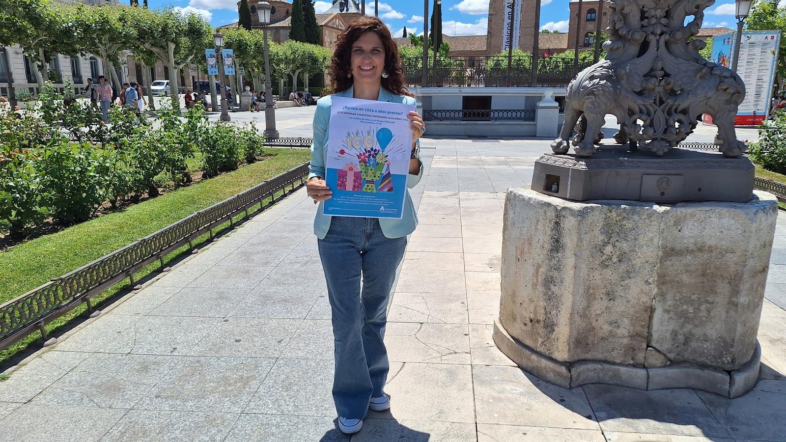 El Ayuntamiento de Alcalá homenajeará a los vecinos "centenarios" de la ciudad en octubre