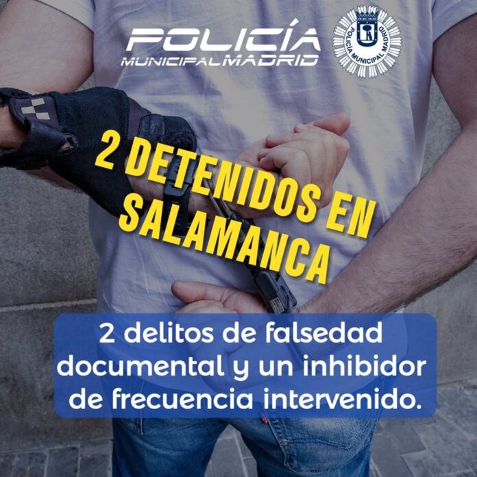 Pillan a dos presuntos ladrones de coches con un inhibidor en el distrito de Salamanca