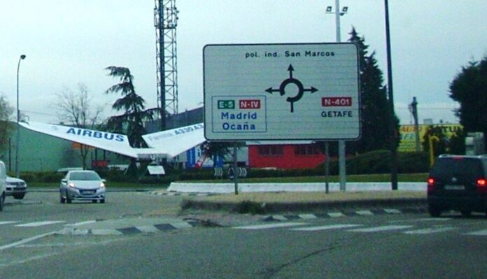 El Ayuntamiento iniciará este lunes la mejora de vías prioritarias en los polígonos Los Olivos I y San Marcos El Ayuntamiento iniciará este lunes la mejora de vías prioritarias en los polígonos Los Olivos I y San Marcos