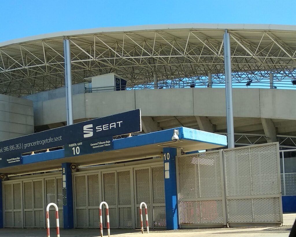 El Ayuntamiento aprueba que el Getafe CF abone 969.429 euros de liquidación de suministros del Coliseum