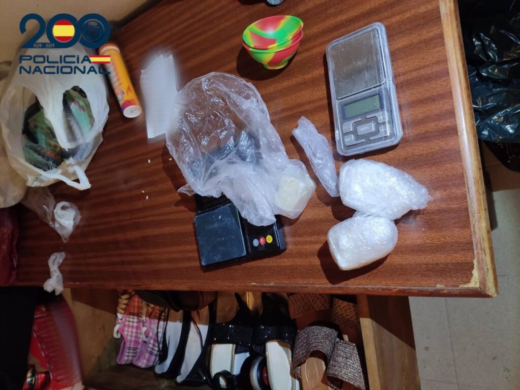 Detenidas diez personas