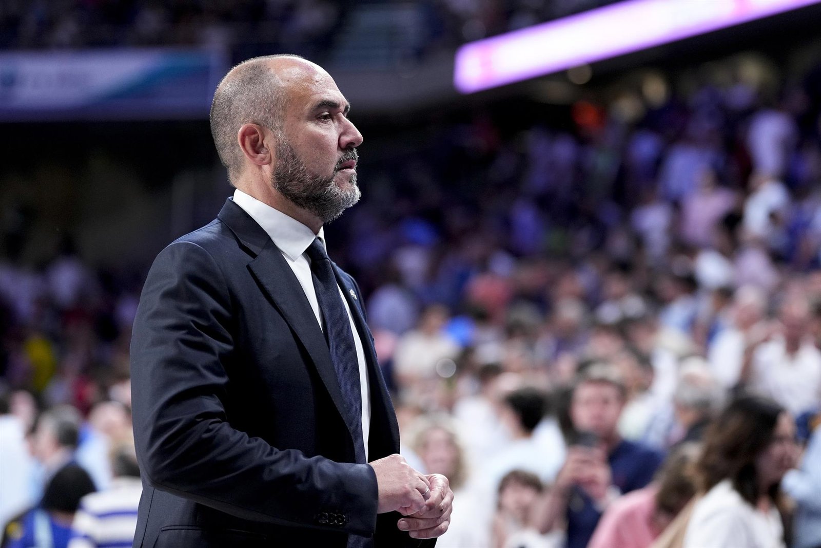 Chus Mateo amplía su contrato como entrenador del Real Madrid hasta 2026