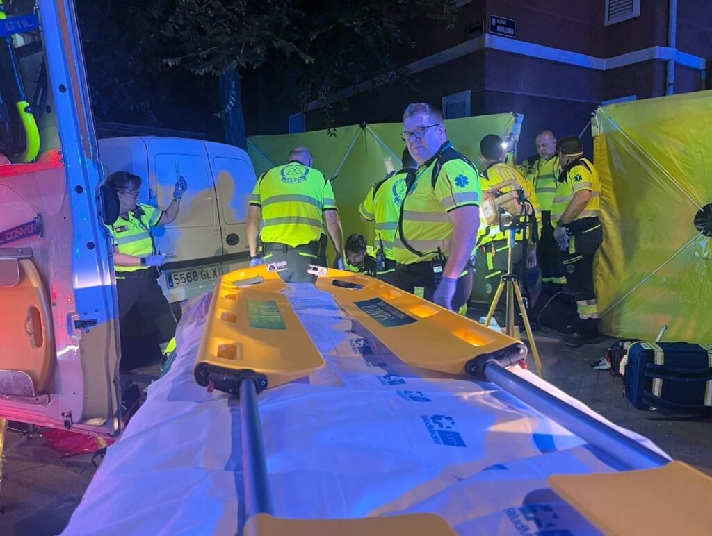 En estado grave un hombre que circulaba en patinete tras ser atropellado por un coche, que se dio a la fuga