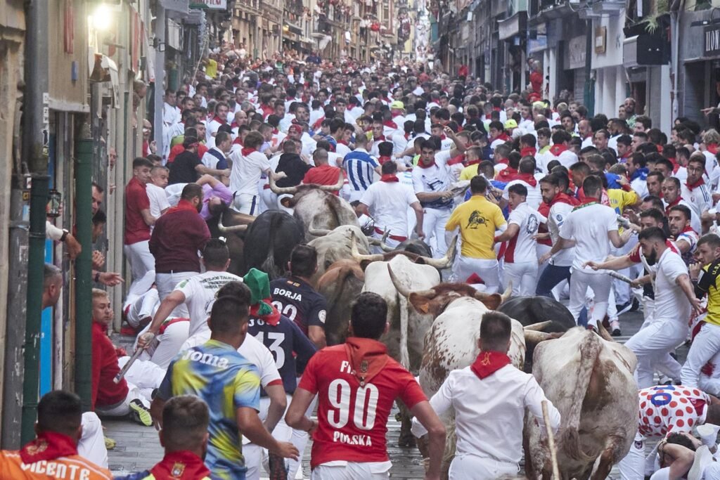 Un madrileño entre los 6 heridos en el primer encierro de San Fermín