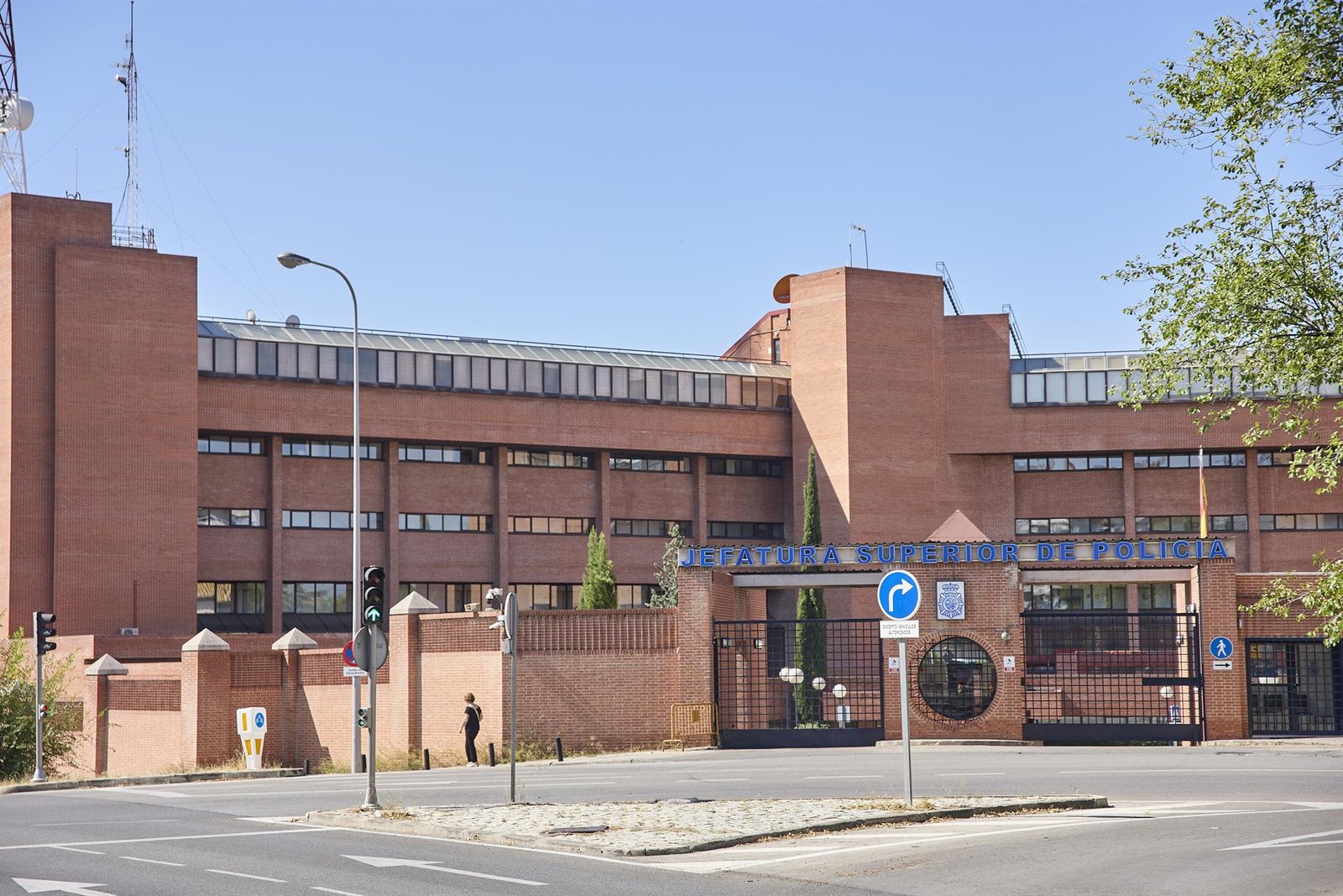Detenida una menor que se apuntó a un gimnasio de Tetuán para robar en las taquillas de las usuarias