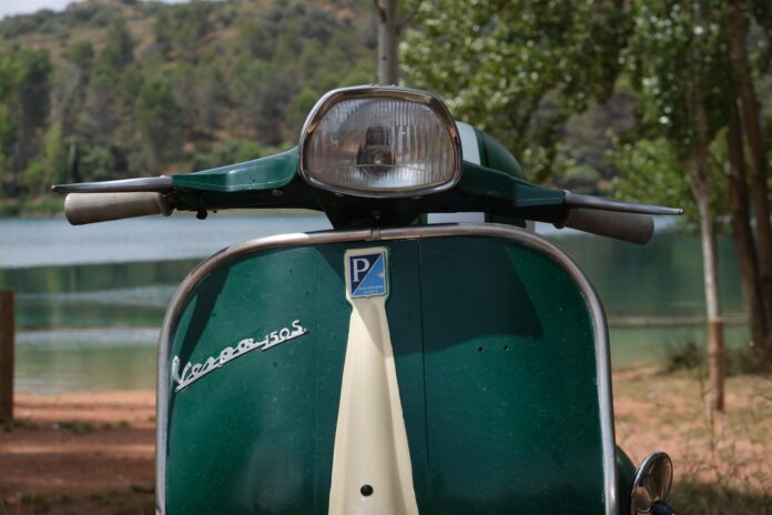 Tres de cada diez motos que circulan por España no pueden entrar en las zonas de bajas emisiones