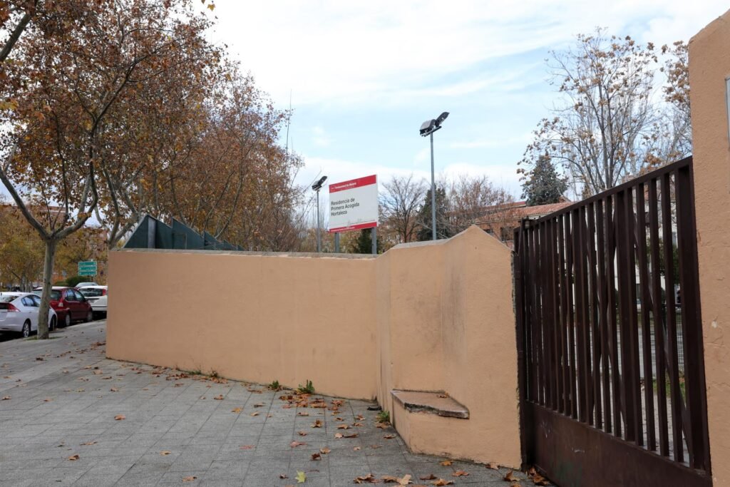 Fiscalía abre un expediente gubernativo al centro de Hortaleza al albergar más de 100 menores extranjeros no acompañados