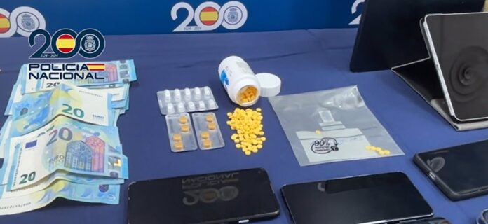 Atrapan a una banda colombiana que ligaba con chicos en apps y les drogaban para robarles en su casas